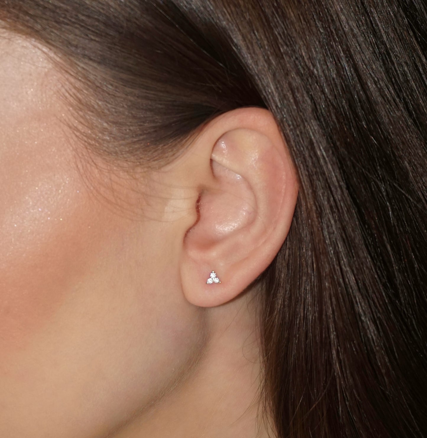 Flower Single Motive 3 Leaf Stud Earrings