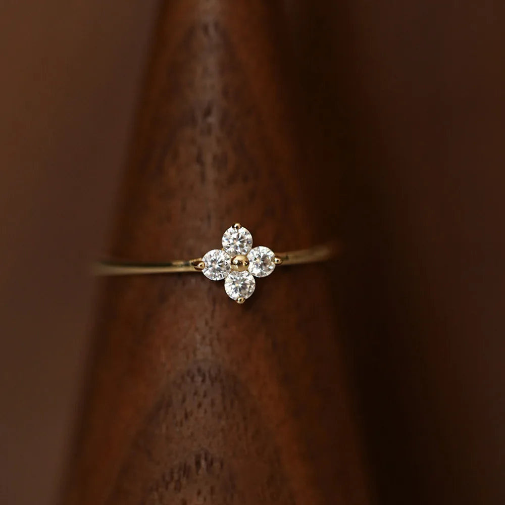 Flower Single Motive Ring