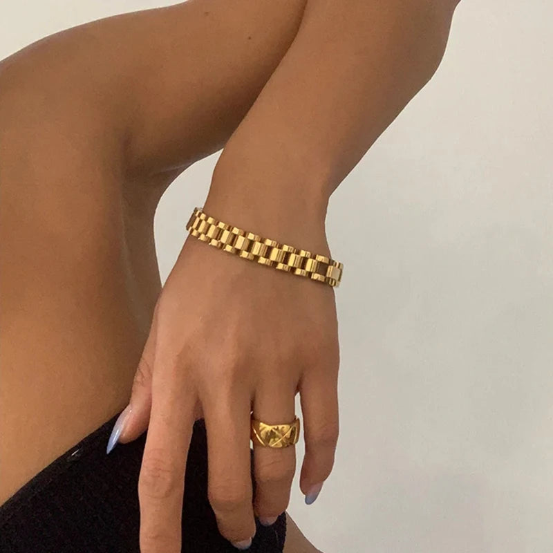 Chain Link Wide Bracelet