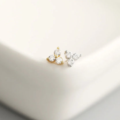 Flower Single Motive 3 Leaf Stud Earrings