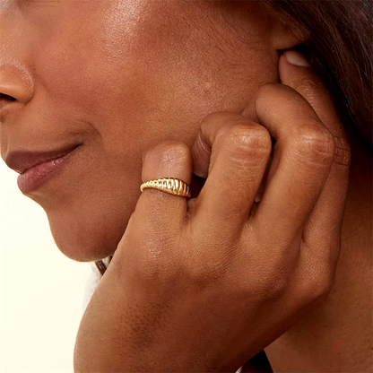 Croissant Small Ring