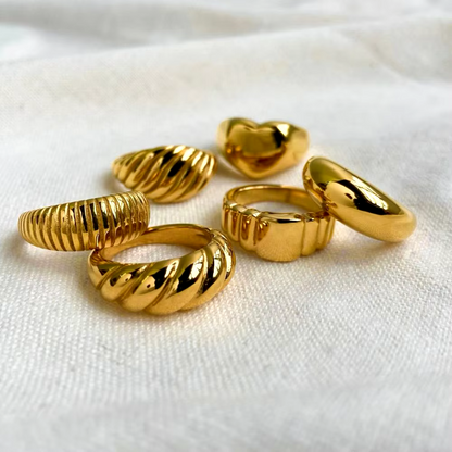 Croissant Small Ring